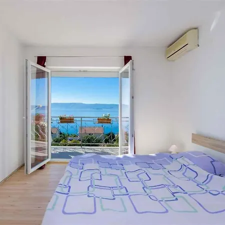 In 15442 Apartmán Novi Vinodolski